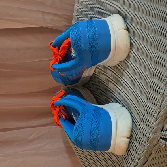 Nike flex experience rn 2, size us women's 9 - Picture 4 of 6